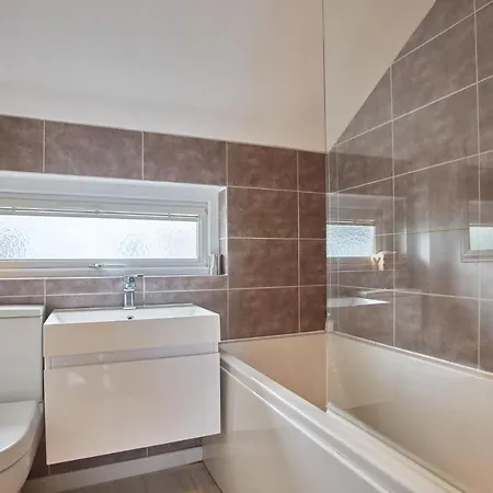 3 Overcliff Holiday home *